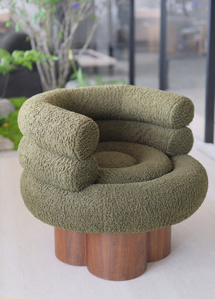 Cake Lounge Chair