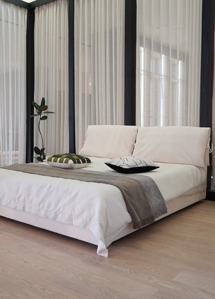 Nathalie Bed