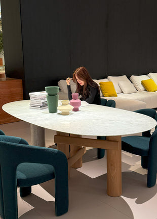 Sengu Dining Table