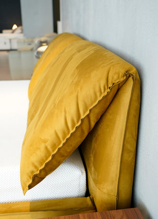 Elephant Ear Bed