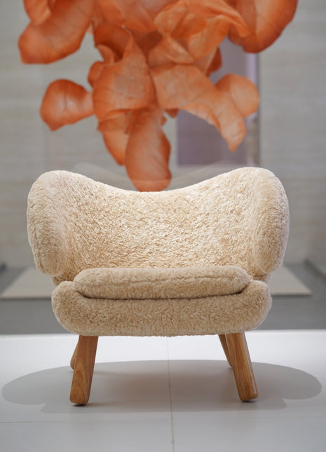 Pelican Chair