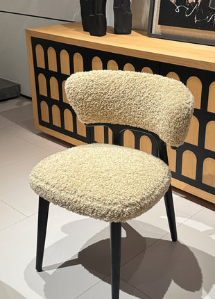 Lily Chair