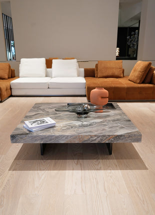 Boteco coffee table