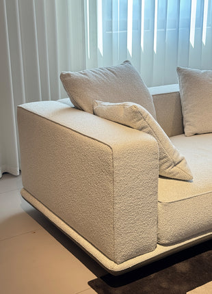 Horizonte Sofa