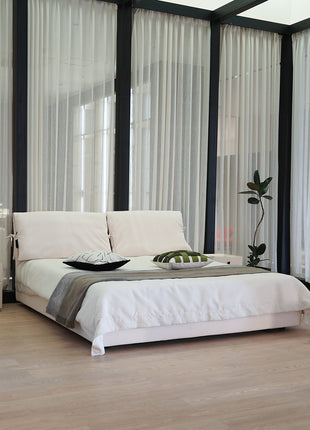Nathalie Bed