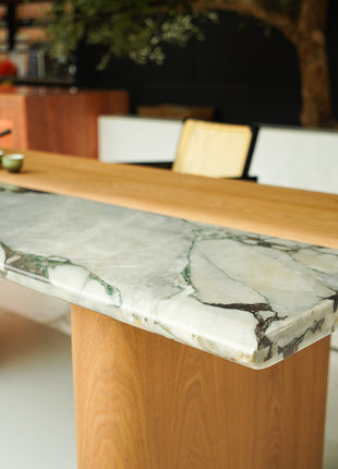 Bulgari Purple Tea Table