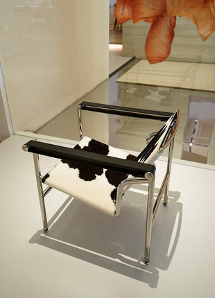 LC1 Chair