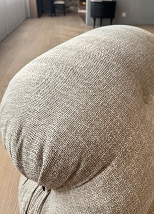 Soriana Lounge Chair(fabric)