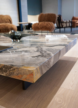 Boteco coffee table
