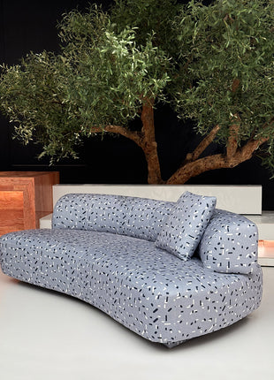 Gogan Sofa