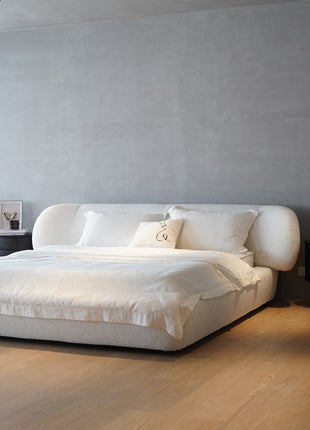 Hug Bed