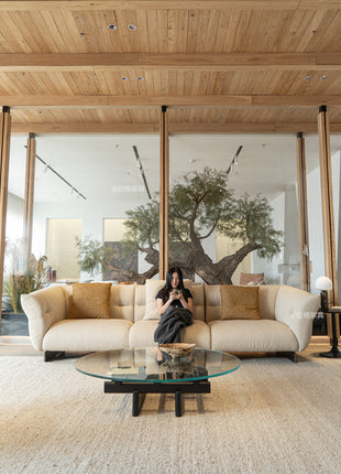 Moncloud Sofa